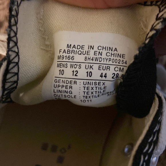 Black Converse low tops - Picture 6 of 6